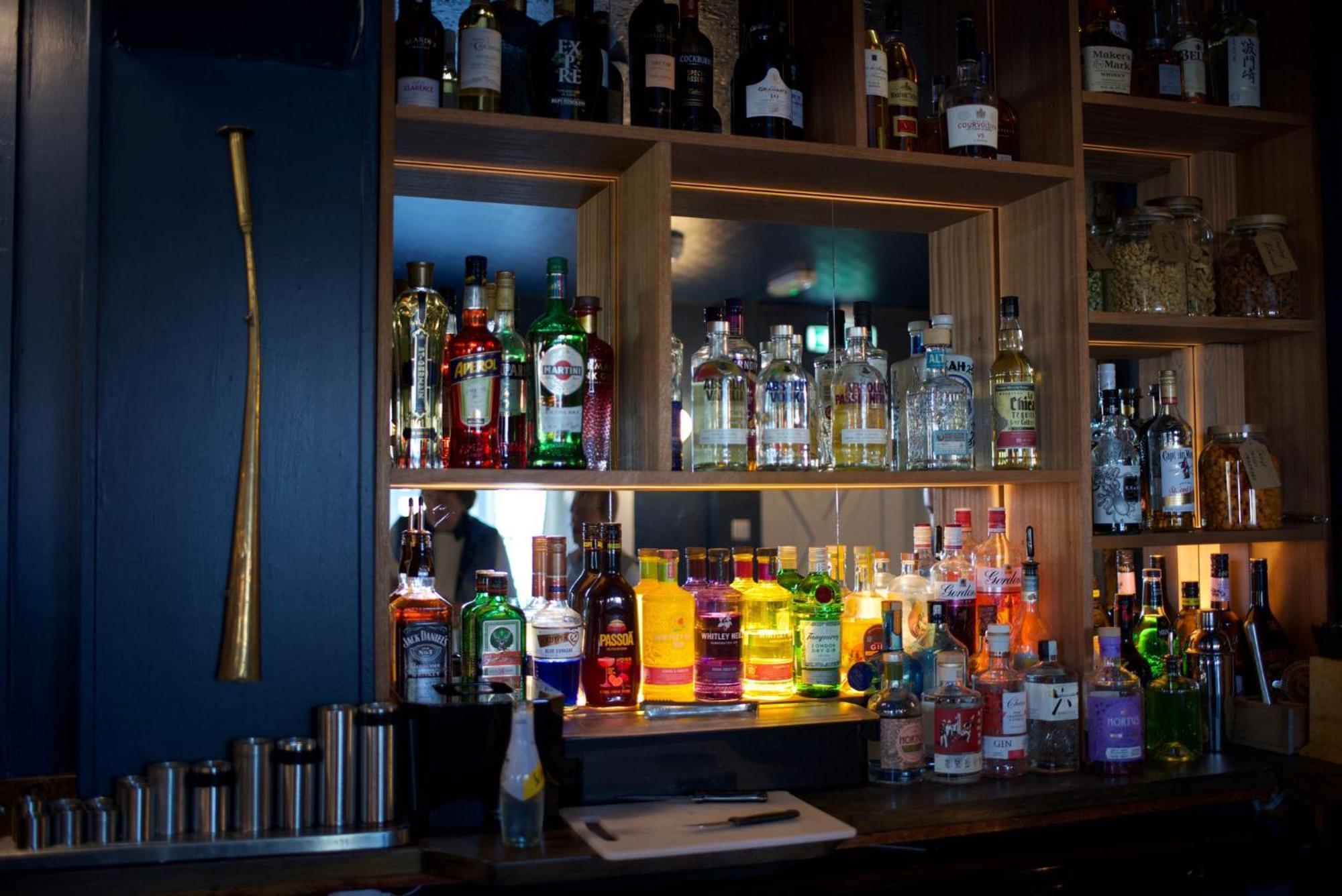 The Duke Hotel Hilmarton Buitenkant foto